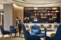 Bar, Cafe and Lounge The Qube Hotel Shanghai Hongqiao