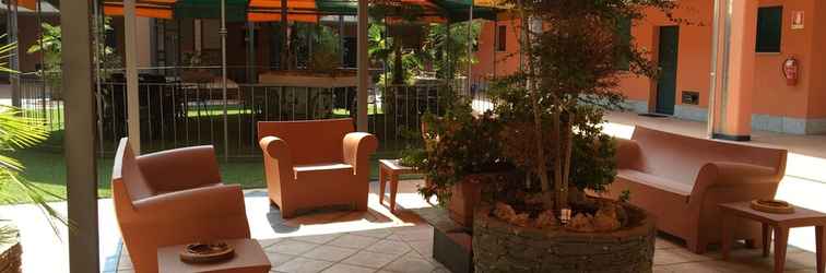 Lobby Casalbergo - Superior Lake Apartments