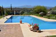 Swimming Pool Cuevas Almagruz