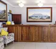 Lobi 3 Waterkloof Guest House