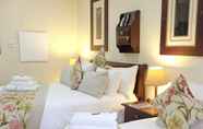 Kamar Tidur 2 Waterkloof Guest House