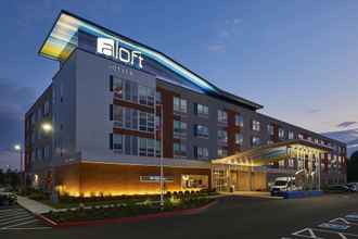 Exterior 4 Aloft Cleveland Airport