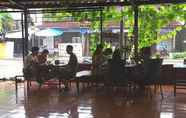 Restoran 3 Army Backpackers Hostel