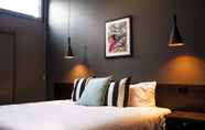 Kamar Tidur 2 Criterion Hotel Sale