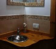 In-room Bathroom 7 Tierras del Sur I