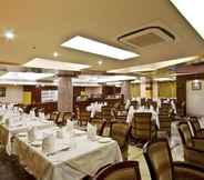 Restoran 5 Gargee Grand Patna