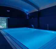 Swimming Pool 2 Hotel Balneario Font Vella - Adults Only