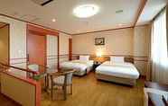 Kamar Tidur 2 Hotel New Palace