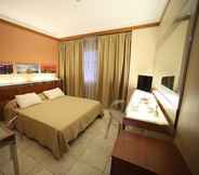 Bedroom 2 Hotel Artemide