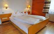 Bedroom 6 Hotel Chalet La Palsa