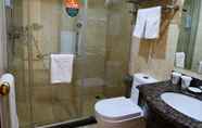 In-room Bathroom 5 GreenTree Inn TianJin JinNan ShuangLin Metro Station Express Hotel