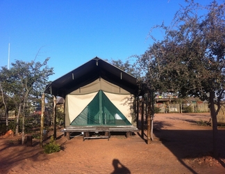 Bên ngoài 2 Makumutu Lodge & Campsite