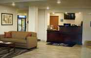 Lobby 4 Cobblestone Inn & Suites – Soda Springs