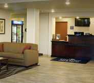 Lobby 4 Cobblestone Inn & Suites – Soda Springs