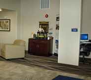 Lobby 6 Cobblestone Inn & Suites – Soda Springs