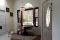 Bedroom Arbor Rouge Cottage