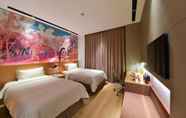 Bedroom 4 MiniMax Hotel Shanghai Songjiang
