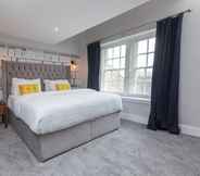 Kamar Tidur 7 The Lawrence Hotel