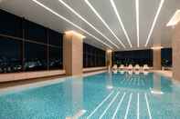 Swimming Pool Novotel Suites Ambassador Seoul Yongsan - Seoul Dragon City