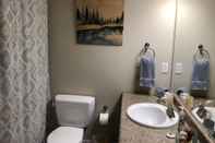 In-room Bathroom Private Suite in Cowichan Country