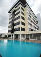 SWIMMING_POOL Aunchaleena Grand Hotel