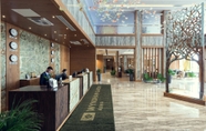 Lobby 4 Wyndham Garden Astana