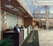 Lobby 4 Wyndham Garden Astana