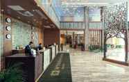 Lobby 4 Wyndham Garden Astana