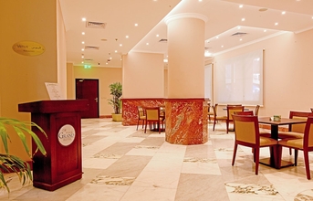 Lobi 4 The Grand Plaza Hotel Smouha