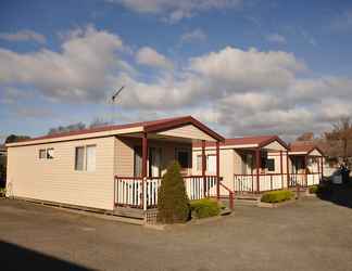 Exterior 2 Miner's Retreat Motel