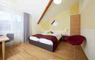 Bedroom 4 Hotel Rebstock by b_smart