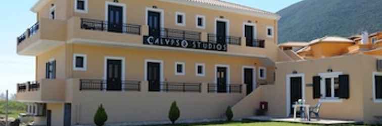 Exterior Calypso Luxury Studios