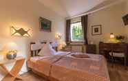 Bedroom 5 Hotel Villa Meererbusch