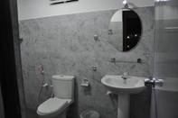 Toilet Kamar Liyon Rest