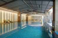 Swimming Pool Shenzhen Marriott Hotel Golden Bay
