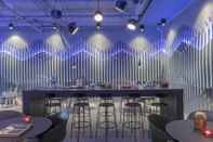 Quầy bar, cafe và phòng lounge MOXY Oslo X