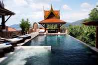 Swimming Pool Reuan Thai Villa
