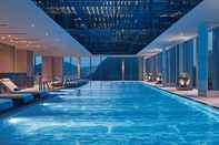 Swimming Pool New World Guiyang Hotel