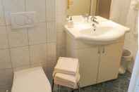 In-room Bathroom Waldpension Schiefling am See