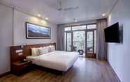 Bedroom 6 Lemon Tree Hotel Gangtok