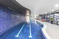 Swimming Pool Meriton Suites Kent Street, Sydney
