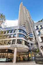 Exterior 4 Meriton Suites Kent Street, Sydney