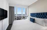 Kamar Tidur 3 Meriton Suites Bondi Junction