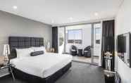 Bedroom 6 Meriton Suites Bondi Junction