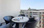 Kamar Tidur 5 Meriton Suites North Ryde