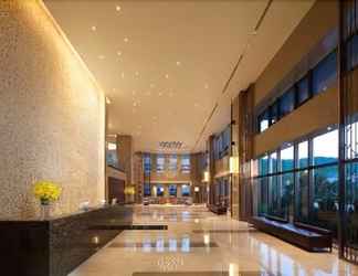 Lobby 2 Ramada Jinan