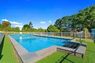 Swimming Pool Lifestyle Villages Traralgon