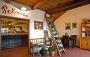 Bar, Cafe and Lounge 3 Vuglec Breg