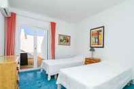 Bedroom Liiiving in Algarve Alvor Blue Villa