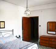 Bedroom 4 B&B La Ginestra